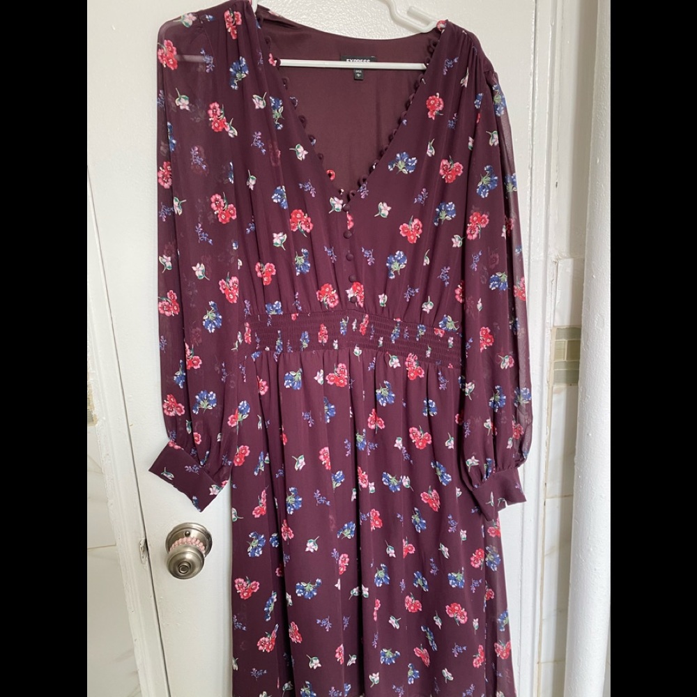 Beautiful Express flower dress